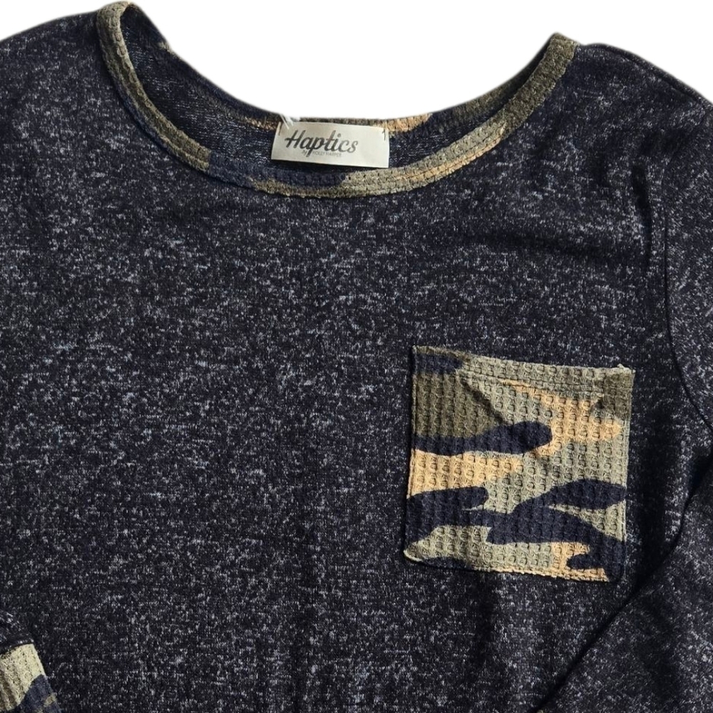 Haptics Sweater - Picture 4 of 5